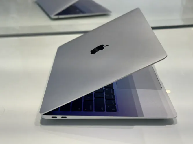 macbook air m1 256gb