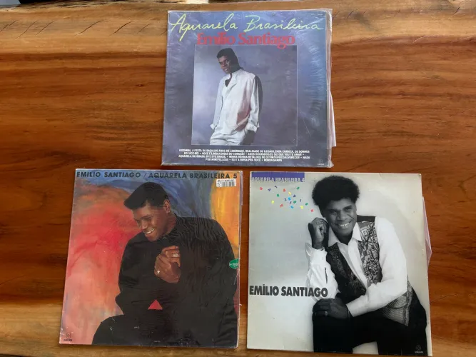 3 discos de vinil do Emílio Santiago