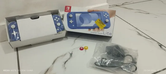 Nintendo switch lite desbloqueado(aceito ofertas)