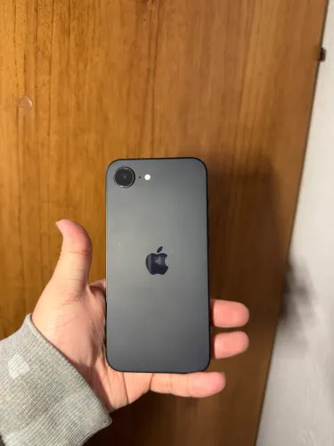 iPhone 16e 128GB C/ Garantia Apple