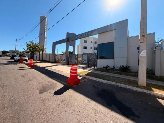 Apartamento - Ed. Gran Turquesa - Apto. 102 - Cardoso Continuação