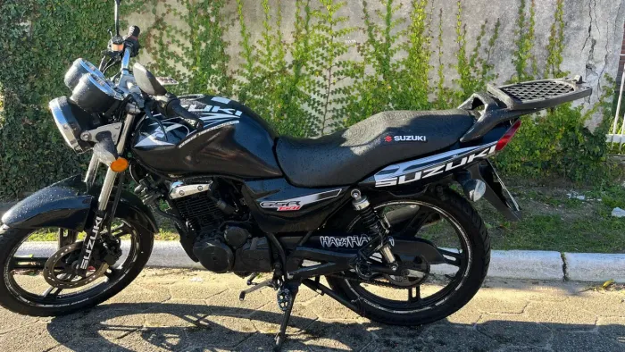 GSR 150i  2013 6 speed 