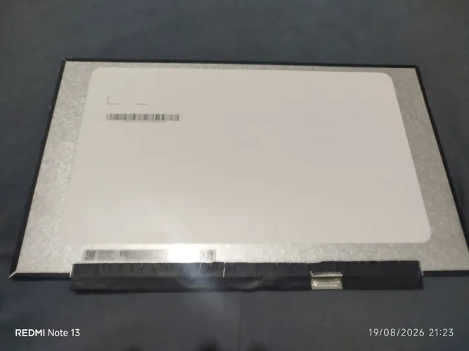Tela notebook 15.6 30 pinos borda infinita