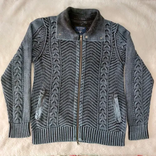 Blusa tricot masculina marca Guess G