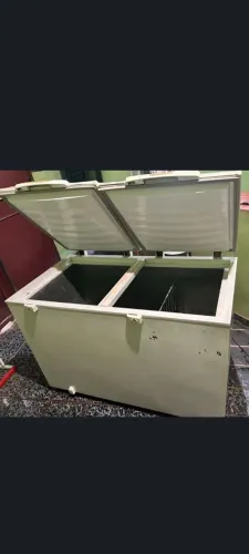 Vendo frizer dupla porta