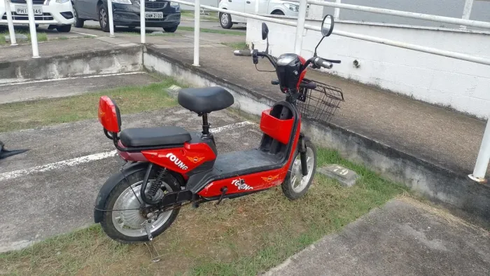 Vendo motinha eletrica 