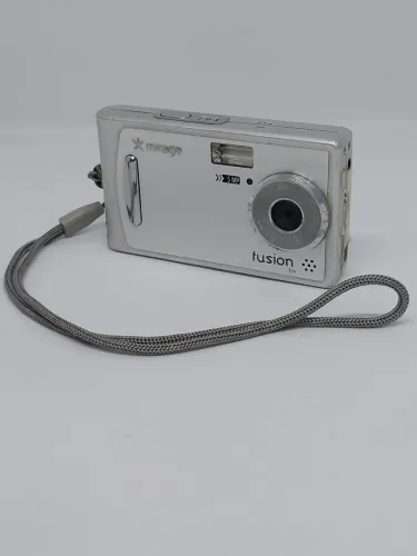 Câmera digital Mirage fusion bv 5megapixels funcionando