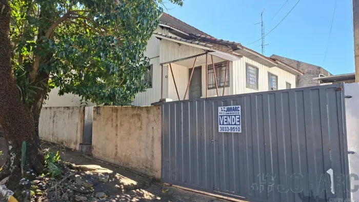 Casa Residencial com 3 quartos à venda por R$ 920000.00, 70.00 m2 - CENTRO - APUCARANA/PR