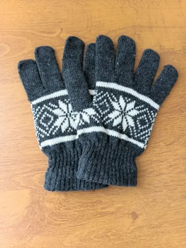 Luvas de Tricô Nova - Cinza com Flocos de Neve