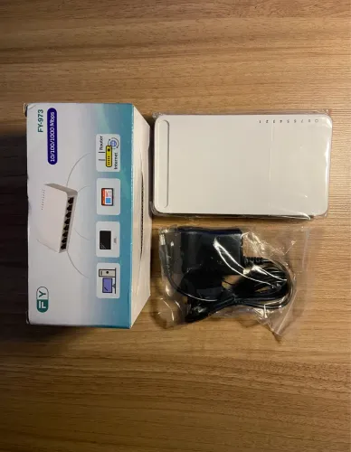 SWITCH 8 PORTAS 1000MBPS