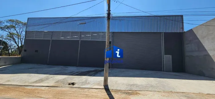 Galpão com 1200 m² no Bandeirinhas - Betim/MG