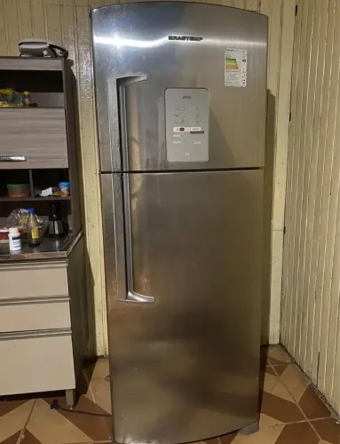 Geladeira Brastemp prata entrego