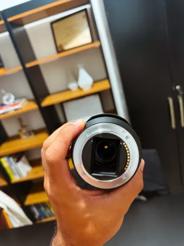 LENTE SONY FE 28-70mm OSS! PERFEITA PRA FULL FRAME