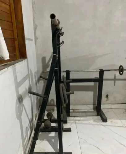 Suporte agachamento e supino 