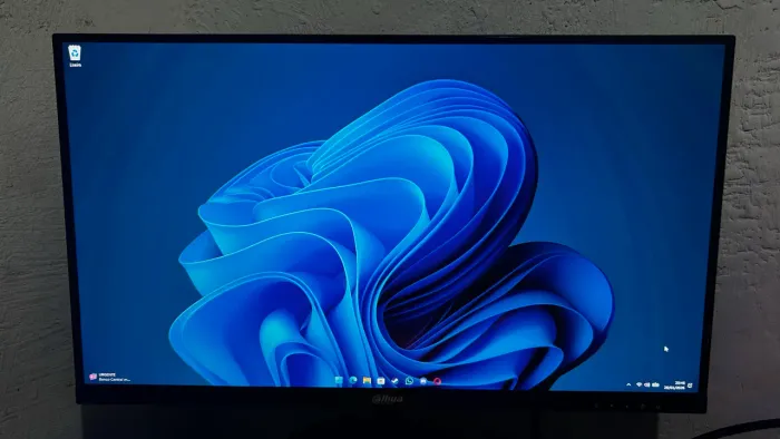 Monitor 100hz