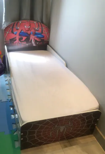 Cama infantil homem aranha 
