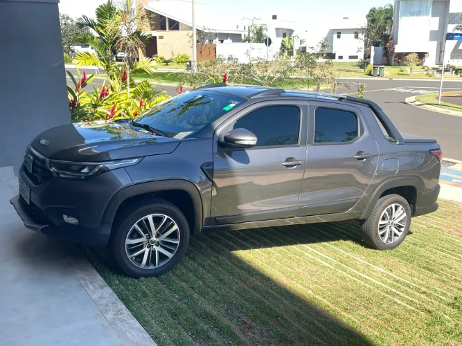 Fiat Strada Volcano 1.3 Flex 8V CD 2024