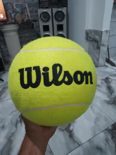 Bola jumbo da Wilson tipo tênis 