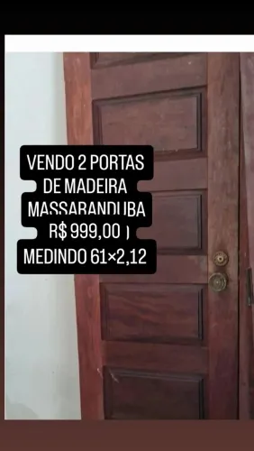 VENDO 2 PORTAS DE MADEIRA MASSARANDUBA