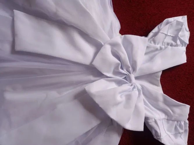 Vestido branco batizado tamanho 2/3 anos
