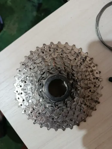 Câmbio STI 9v + cassete 9v