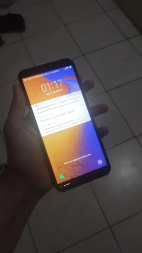 FUNCIONA PERFEITAMENTE - Samsung J4 Core
