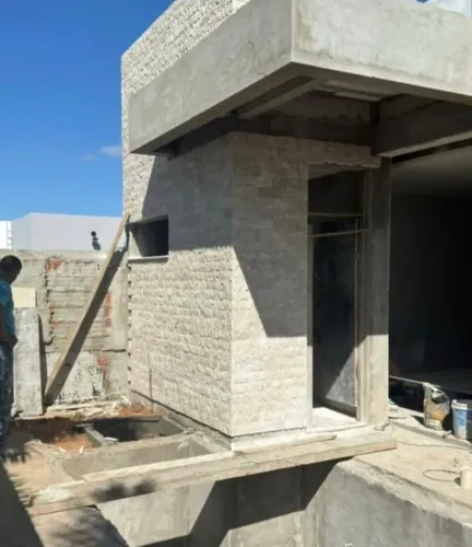 Revestimento de parede rock face