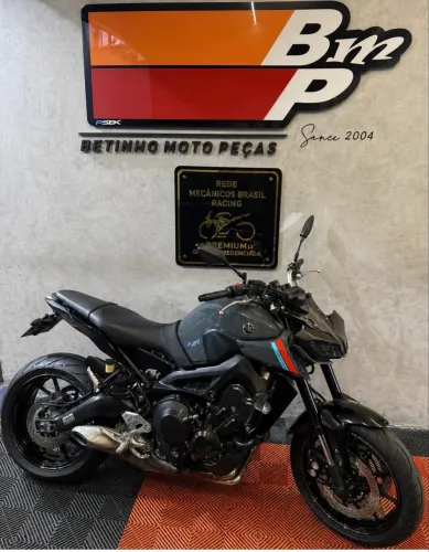 MT 09