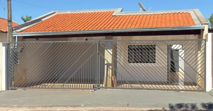 Portão, porta e janelas