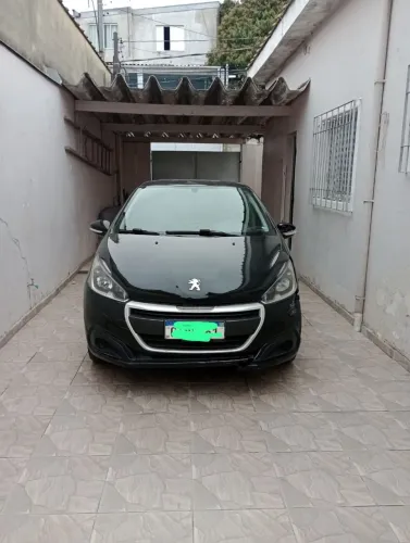 Peugeot 208 Active 1.2 Flex 12V 5P Mec. 2018