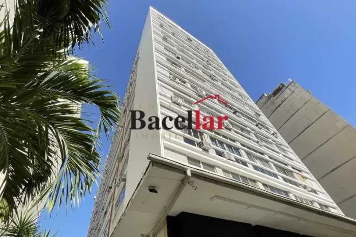 Apartamento : / Residencial / Tijuca