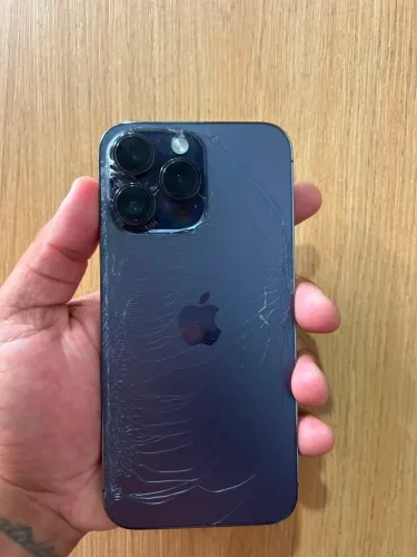 iPhone 14 Pro Max 128 gb traseira trincada funcionando tudo