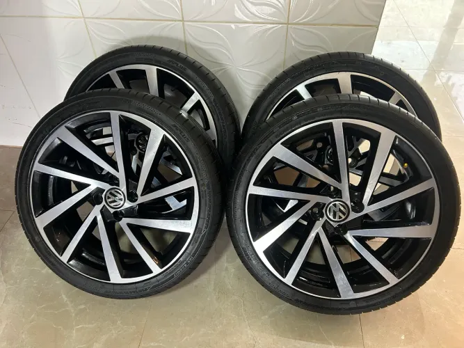 Rodas r seven aro 17 pneus 195 40 17