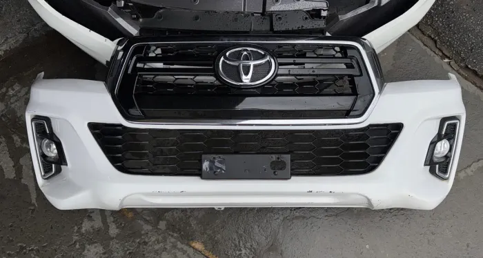 Parachoque Hilux 2019 2020