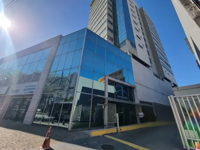 Sala Comercial à Venda Av. Dom Hélder Câmara, 5644 Engenho de Dentro