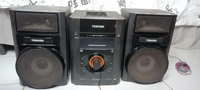 Som/rádio USB, FM, cd Toshiba bivolt