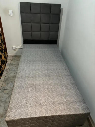Cama completa - colchão e base 