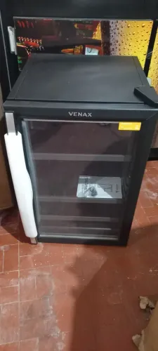 cervejeira venax 100 lts 127v blue light 60 hz preto fosco porta de vidro modelo expvqbl 1