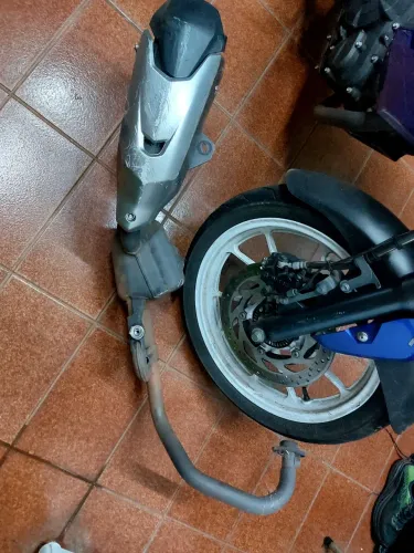 Escapamento original Fz15 24/24