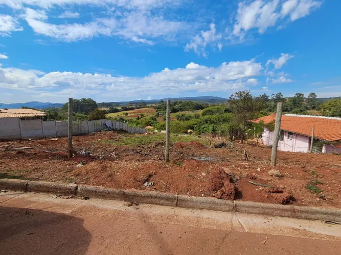 Terreno de 1.000 metros em Itatiaiuçu