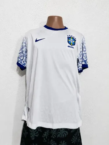 Camiseta Seleção Brasileira Branca
