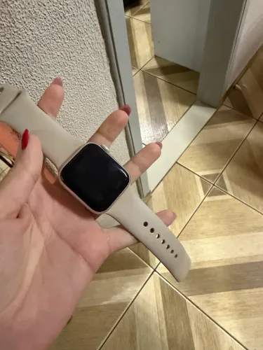 Apple Watch SE (2 geração) 40MM