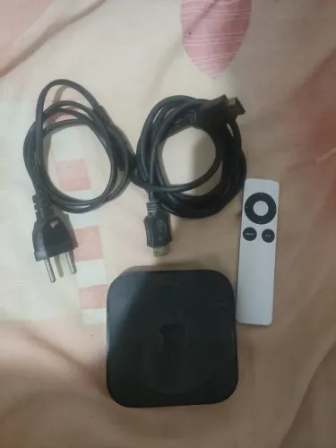 Apple TV 3ª Geração Full HD (1080p) + Controle Remoto + Cabos