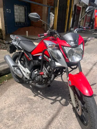 VENDO HONDA CG 160 TITAN QUITADA