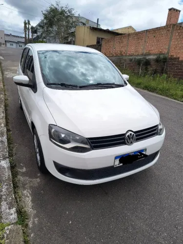 Volkswagen Fox 1.0 MI Total Flex 8V 5P 2013
