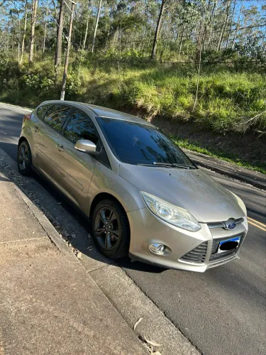 Ford Focus 1.6 S/se/se Plus Flex 8v/16v 5P 2014