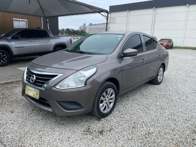 Nissan Versa V-drive 1.6 16V Flex MEC 2016
