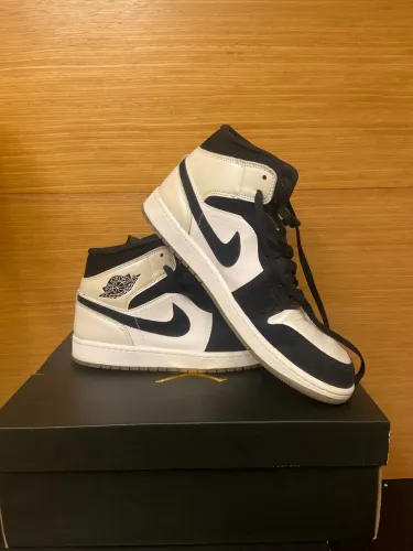 Air Jordan 1 Mid Diamond Original 