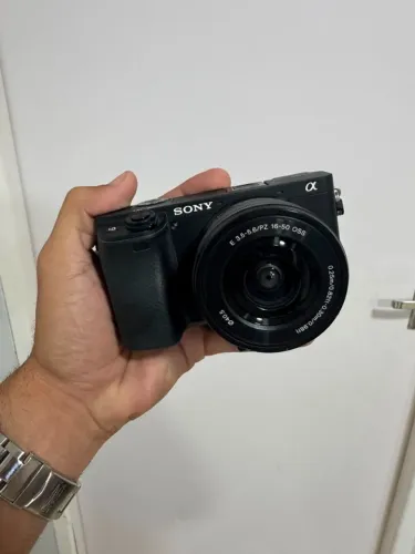 Câmera Sony A6400