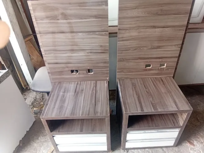 Painel para TV com gaveta 